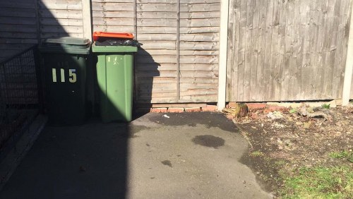 Efficient removal of old furniture in Kensington